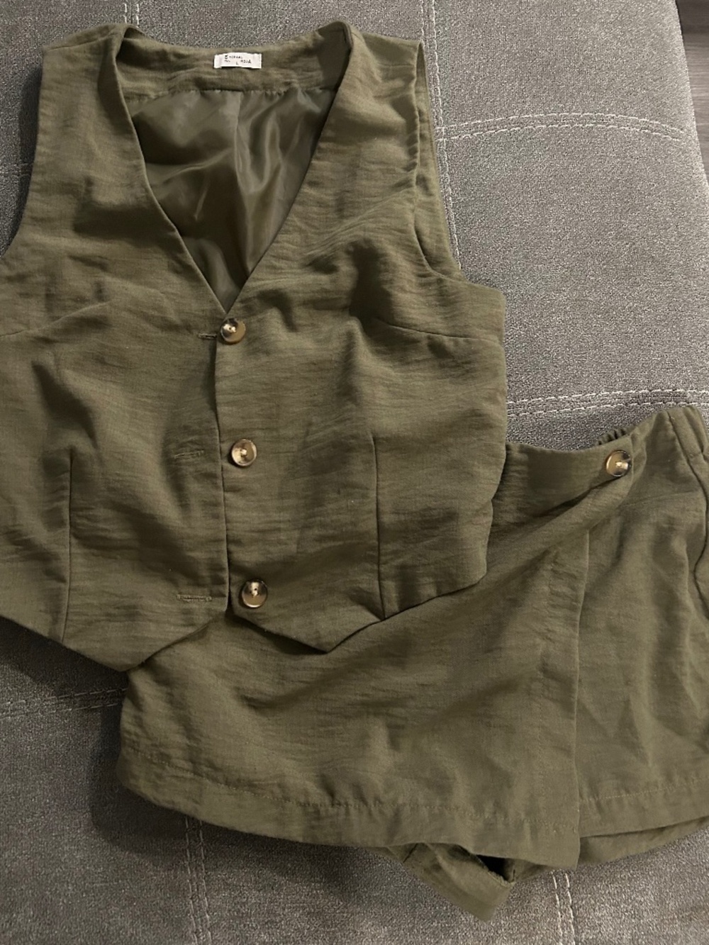 Women linen set vest and skort